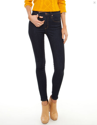 LaPamela Cult Skinny - Base